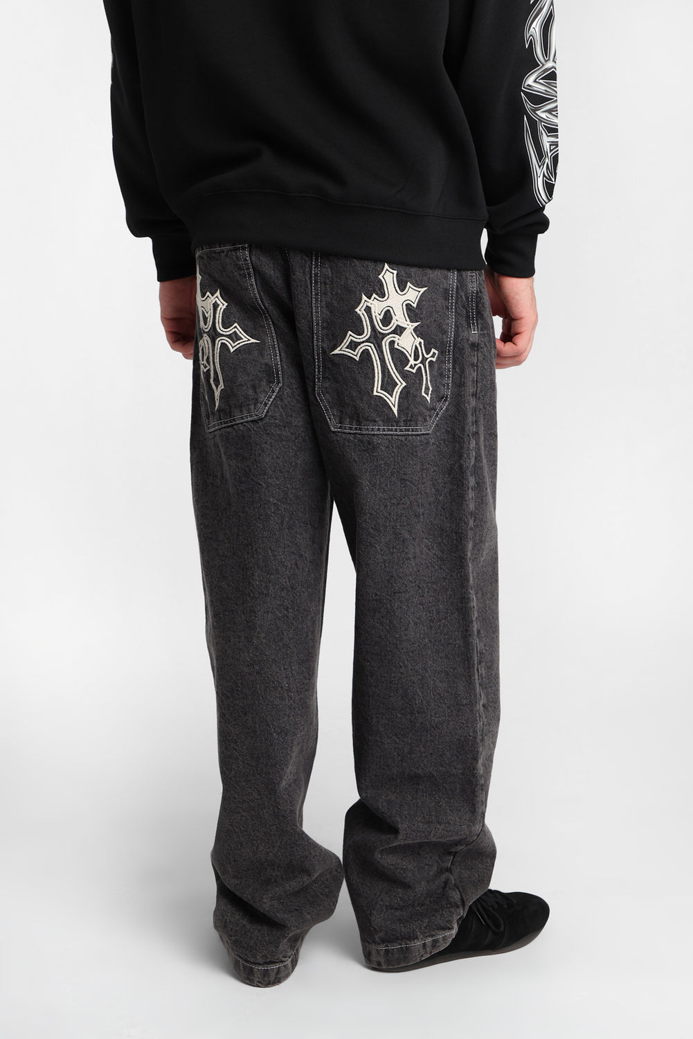 Jean ample coupe skateur brodé Jean ample coupe skateur brodé