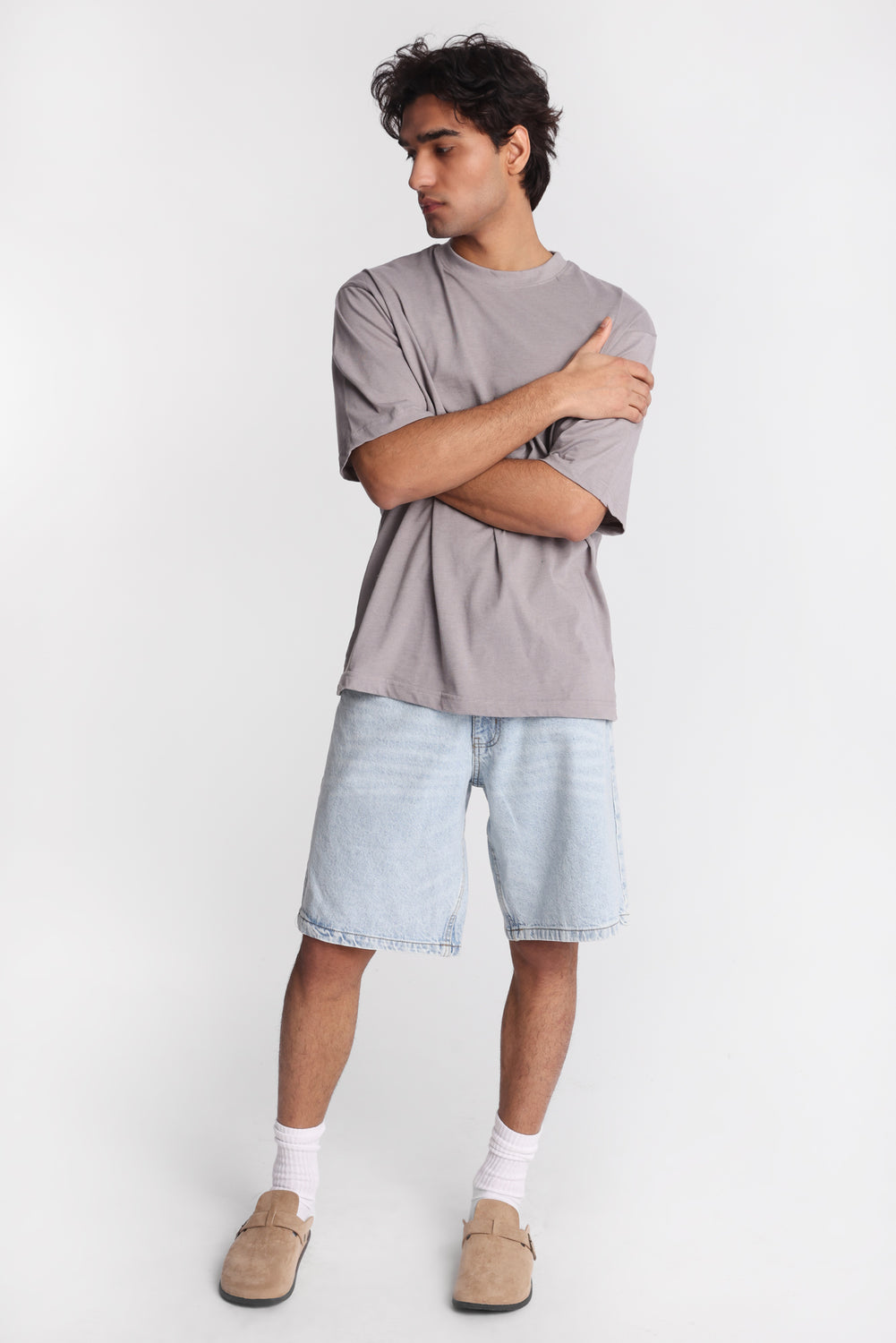 Loose Embroidered Denim Shorts Loose Embroidered Denim Shorts