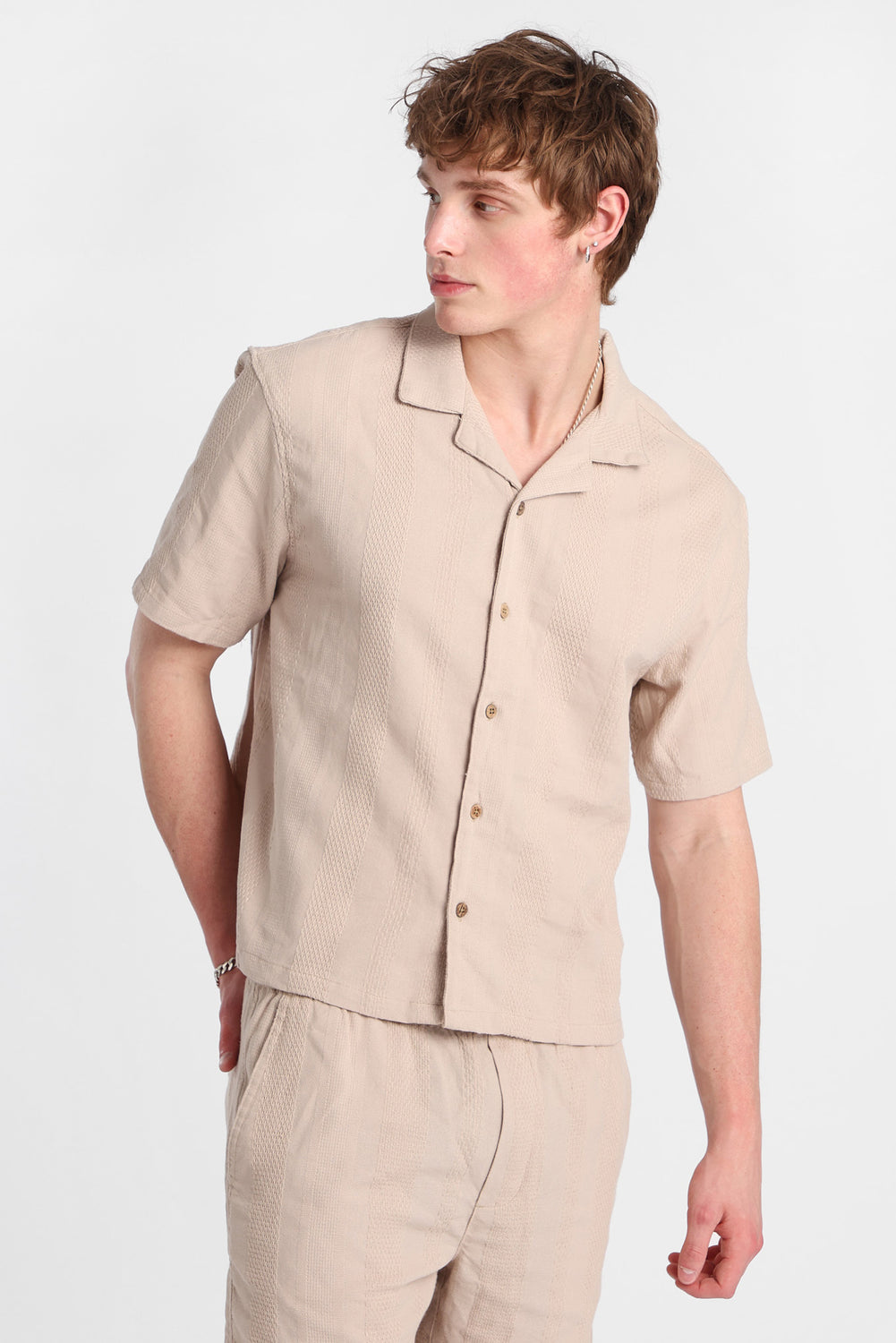 Chemise boutonnée texturée à rayures Chemise boutonnée texturée à rayures