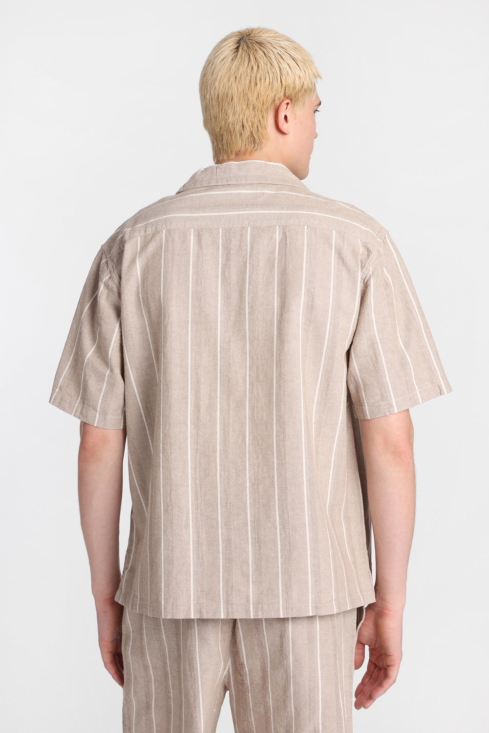 Textured Striped Short Sleeve Button-Up Shirt Textured Striped Short Sleeve Button-Up Shirt