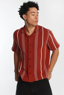 Chemise en tricot rayée à manches courtes à boutons