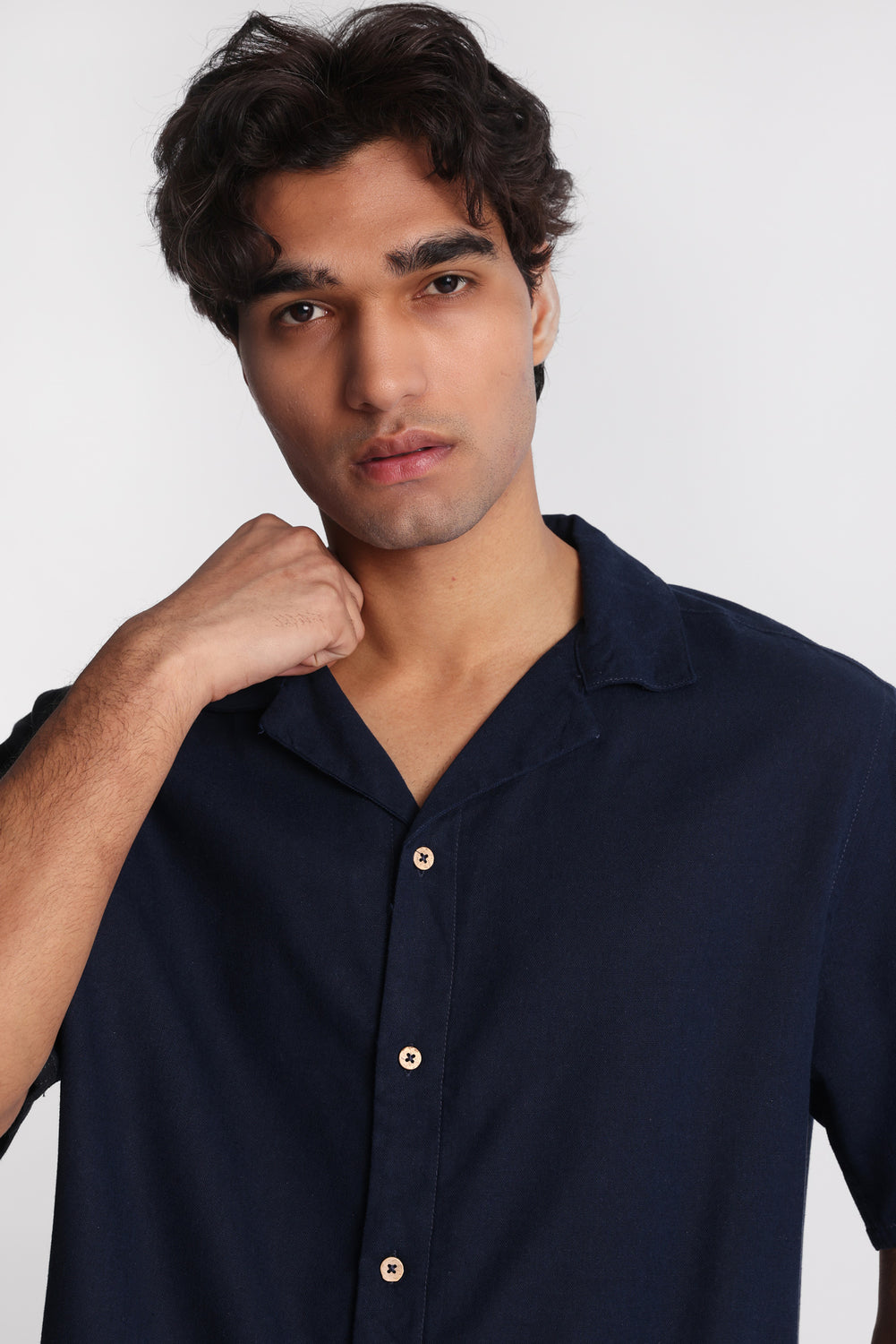 Chemise boutonnée en mélange de lin Chemise boutonnée en mélange de lin