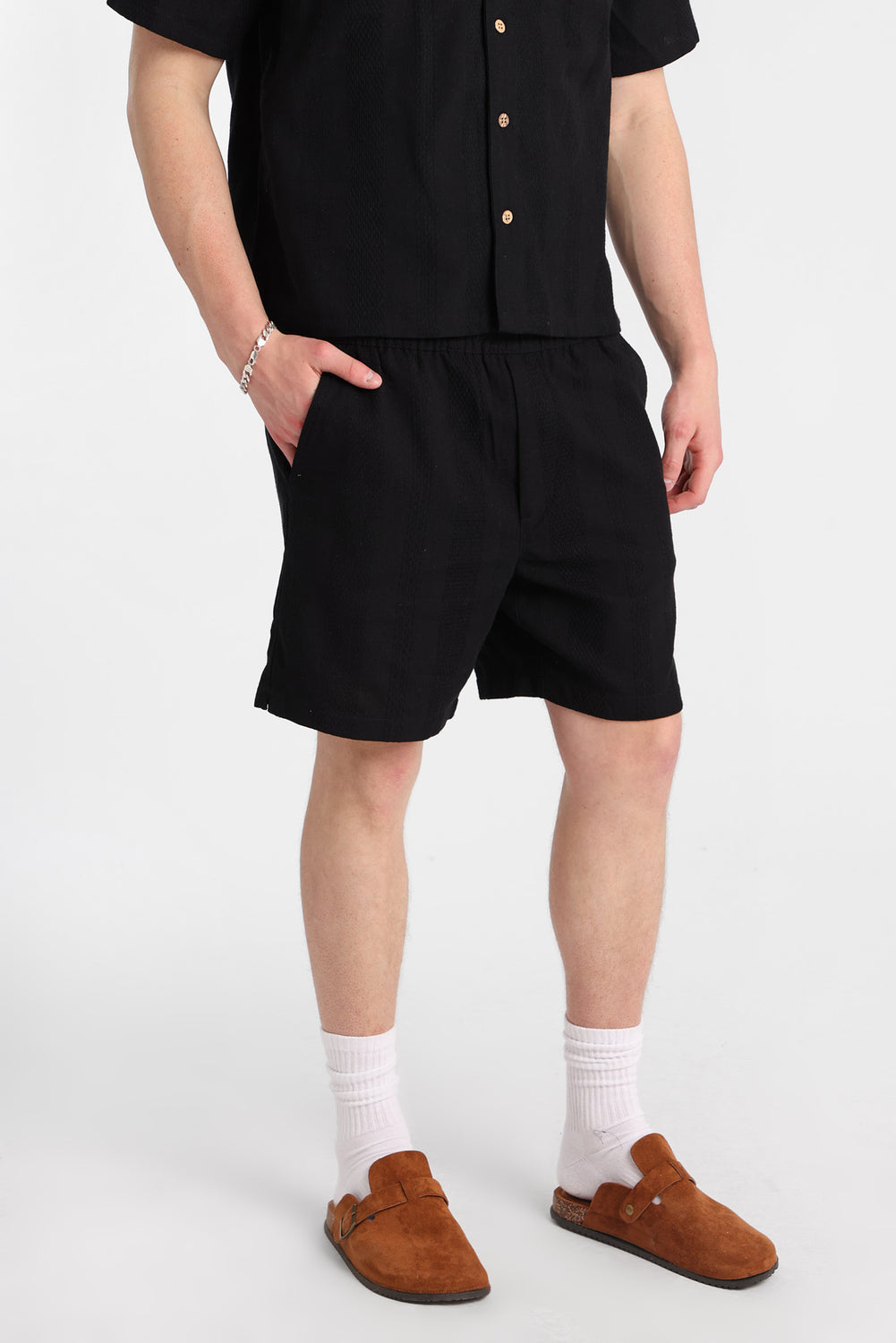 Textured Striped Shorts 7