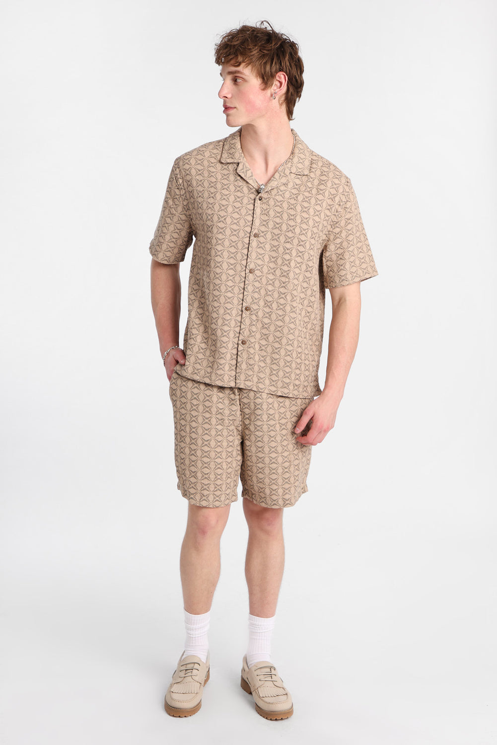 Short texturé à motif floral géométrique 7 po Short texturé à motif floral géométrique 7 po