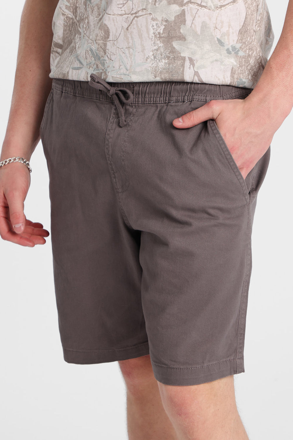 Short en sergé 9 po Short en sergé 9 po