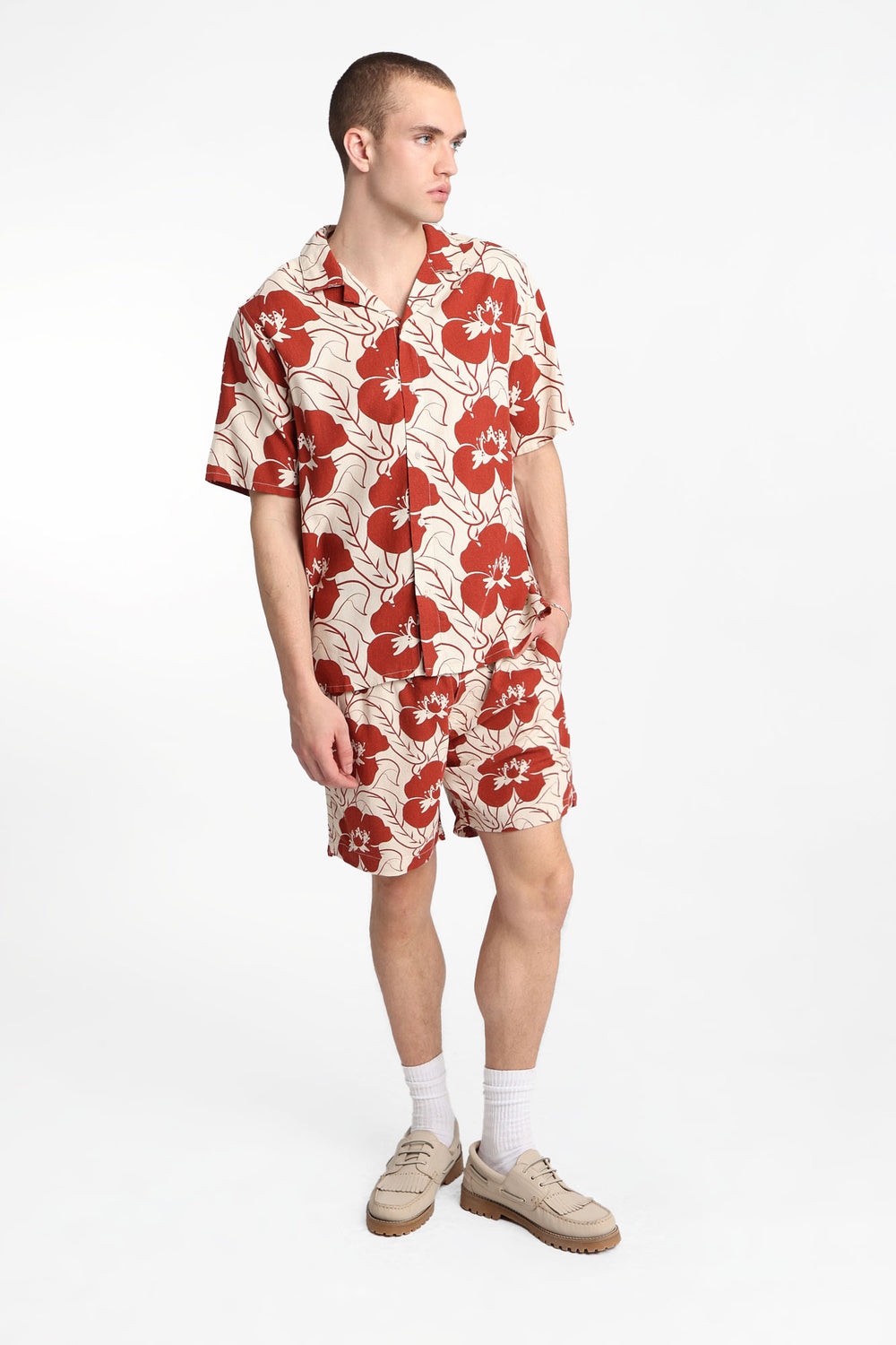 Linen-Blend Floral Shorts 7