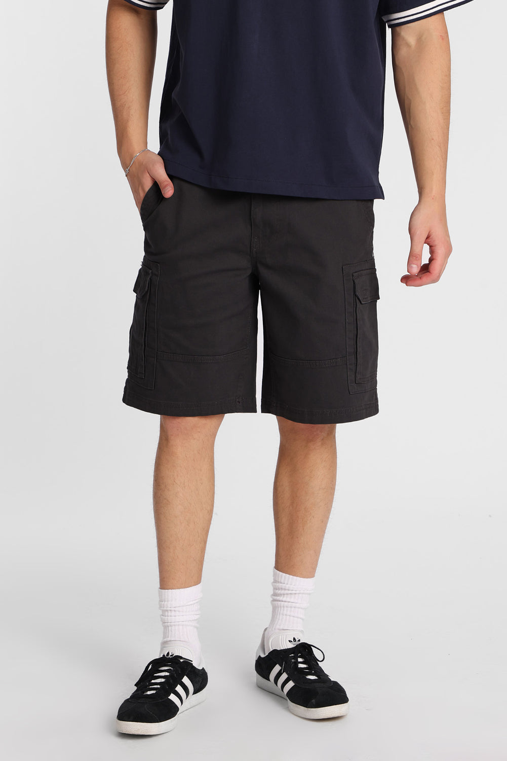 Short cargo en sergé 11 po Short cargo en sergé 11 po