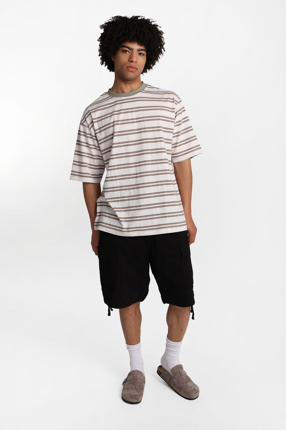 Multi-Pocket Loose Twill Shorts Multi-Pocket Loose Twill Shorts