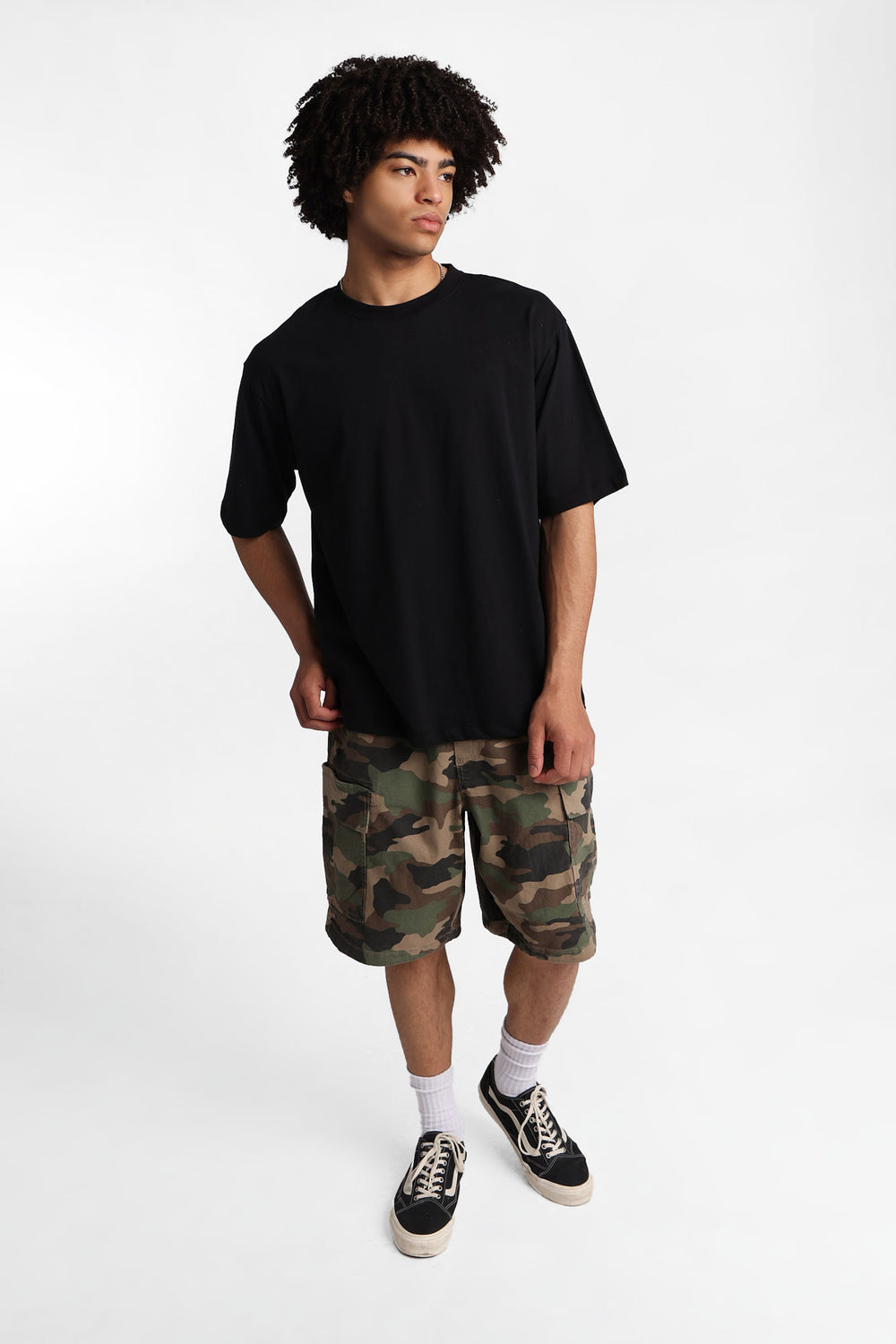 Multi-Pocket Loose Twill Shorts Multi-Pocket Loose Twill Shorts