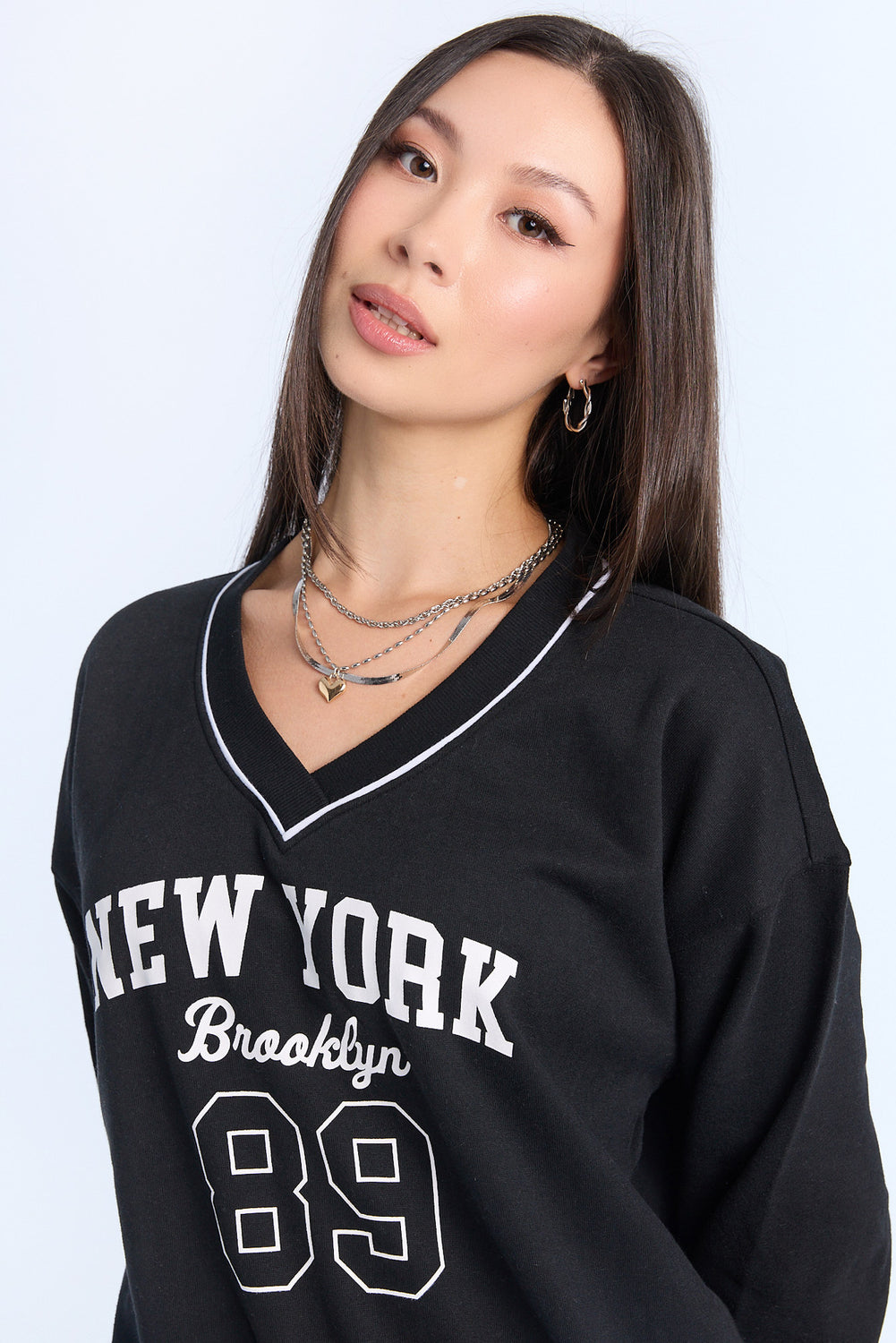 Graphic V-Neck Sweatshirt Graphic V-Neck Sweatshirt