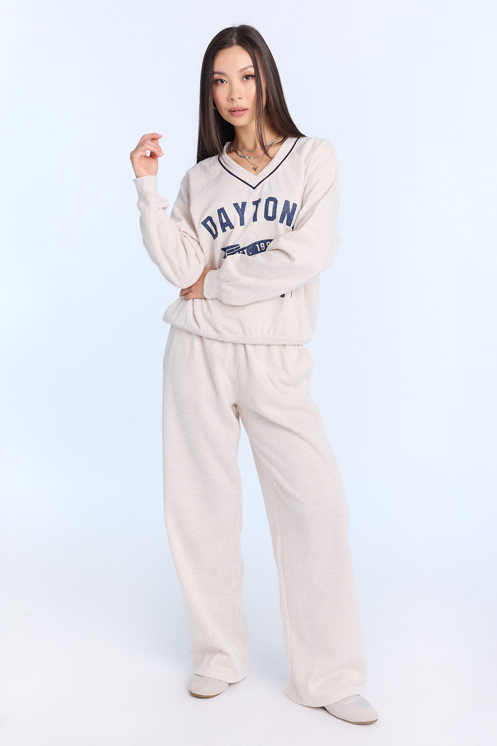 Graphic V-Neck Sweatshirt Graphic V-Neck Sweatshirt