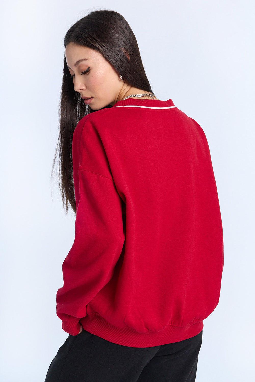 Graphic V-Neck Sweatshirt Graphic V-Neck Sweatshirt
