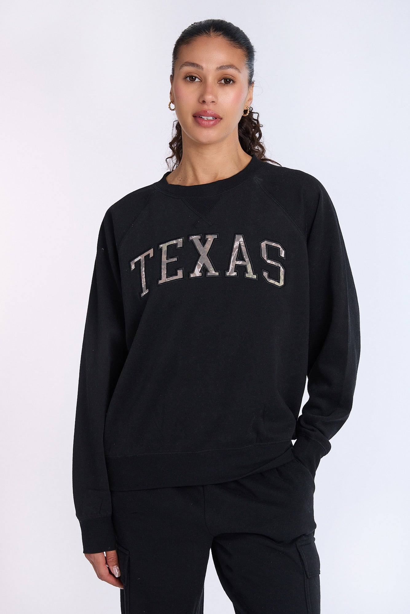 Graphic Raglan Sleeve Crewneck Sweatshirt - /