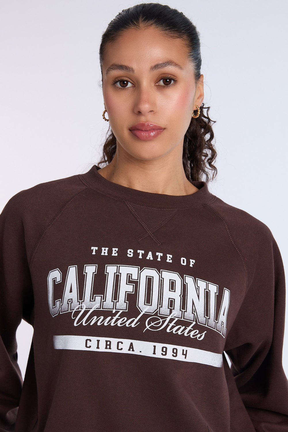 Graphic Raglan Sleeve Crewneck Sweatshirt Graphic Raglan Sleeve Crewneck Sweatshirt