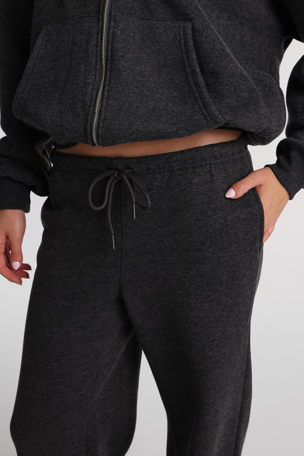 Pantalon en molleton à jambe large en mélange de coton Pantalon en molleton à jambe large en mélange de coton