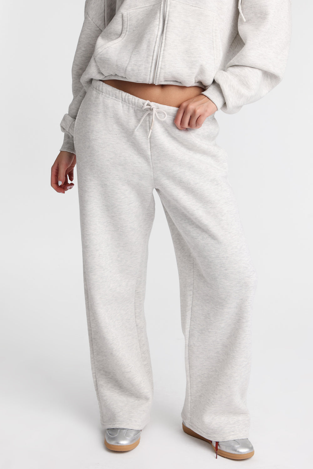 Pantalon en molleton à jambe large en mélange de coton Pantalon en molleton à jambe large en mélange de coton