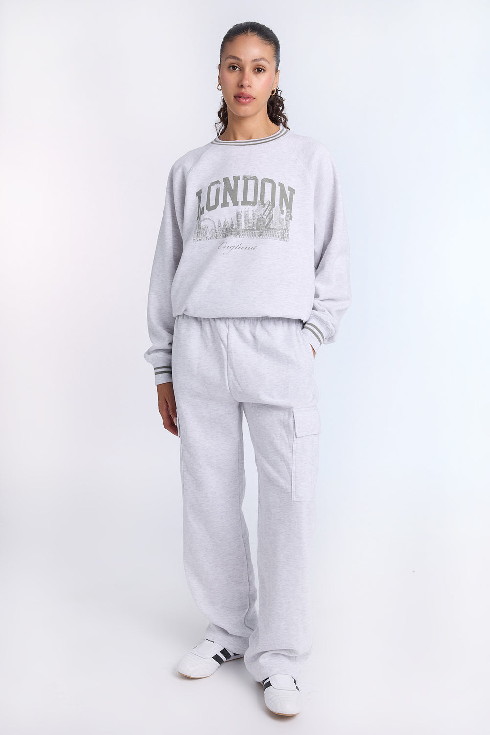 Wide Leg Cargo Sweatpants Wide Leg Cargo Sweatpants