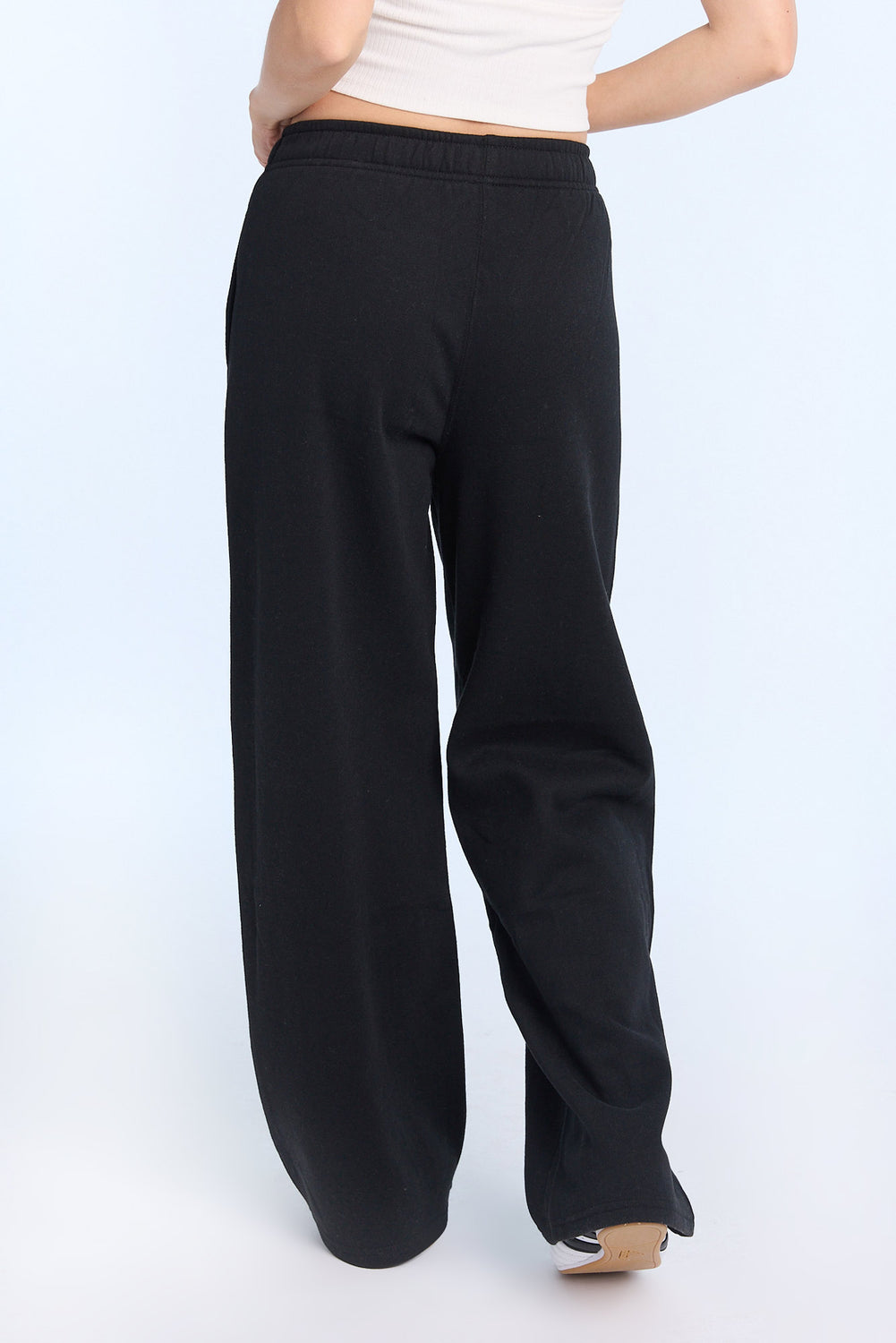 Wide-Leg Sweatpant Wide-Leg Sweatpant