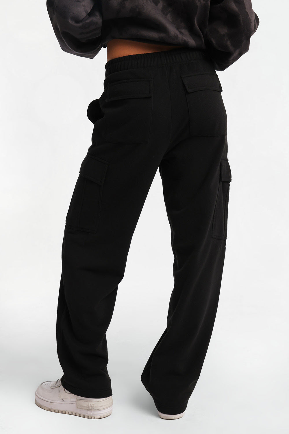 Pantalon en molleton cargo à jambe large Pantalon en molleton cargo à jambe large