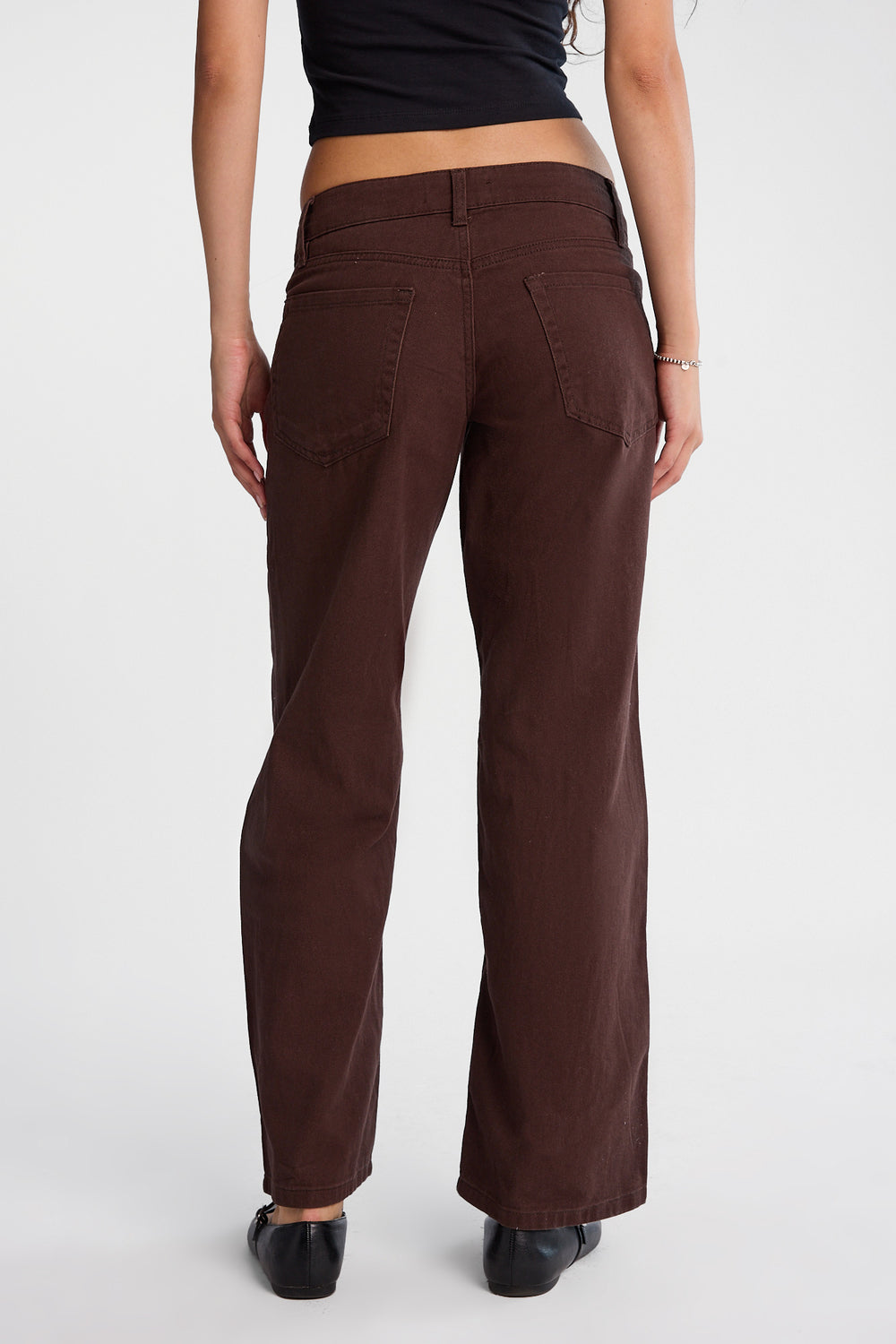 Pantalon ample en sergé taille basse Pantalon ample en sergé taille basse
