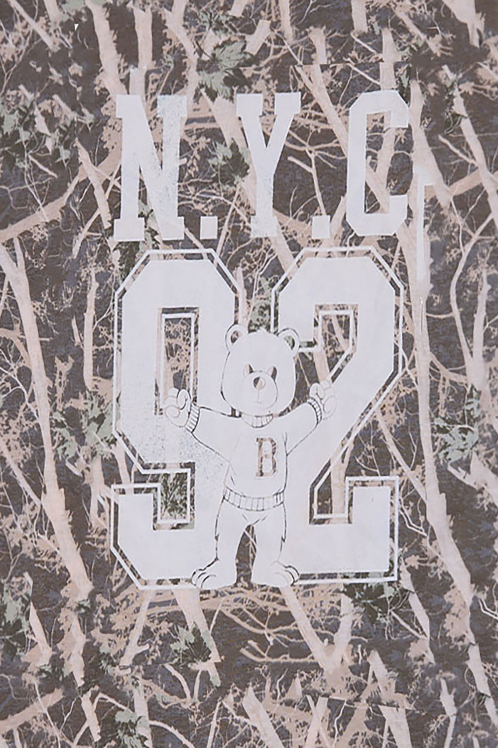 T-shirt coupe boyfriend camouflage arbres N.Y.C 92 T-shirt coupe boyfriend camouflage arbres N.Y.C 92
