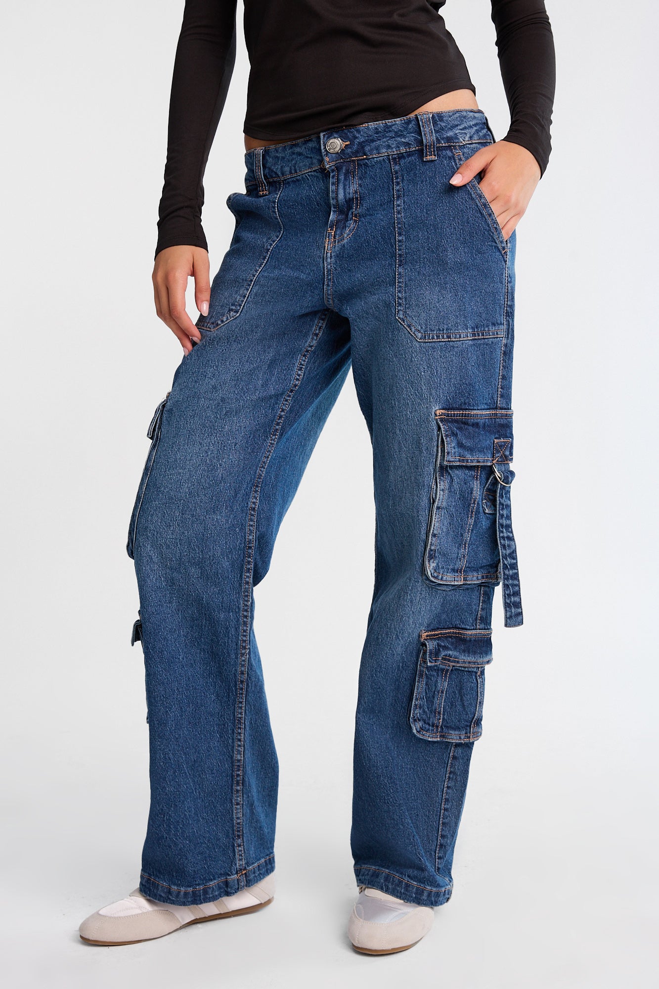 Low Rise D-Ring Cargo Jeans - Rinse Denim /