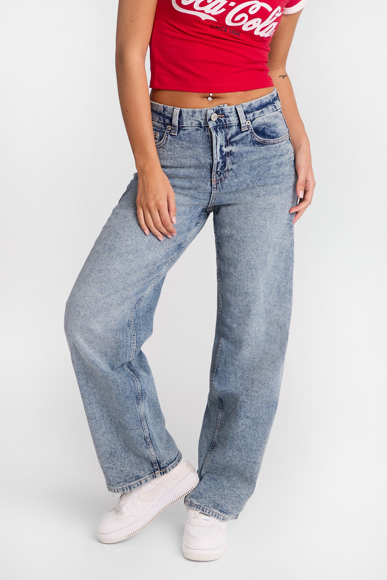 Ella Curvy High Rise Baggy Jeans - Light Denim Blue / Reg