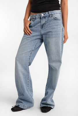 Jean à jambe semi-évasée taille basse