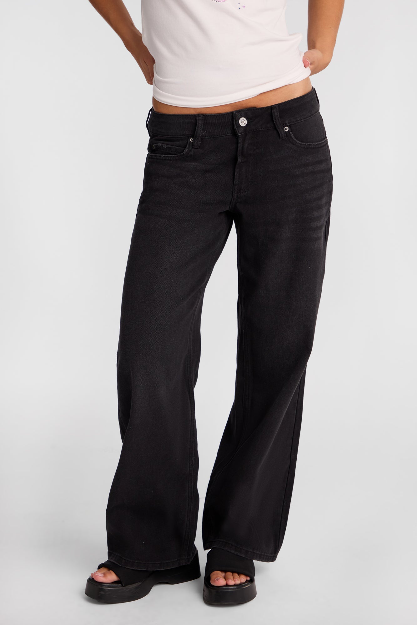 Chloe Embroidered Low Rise Baggy Jeans - Solid Black / Reg