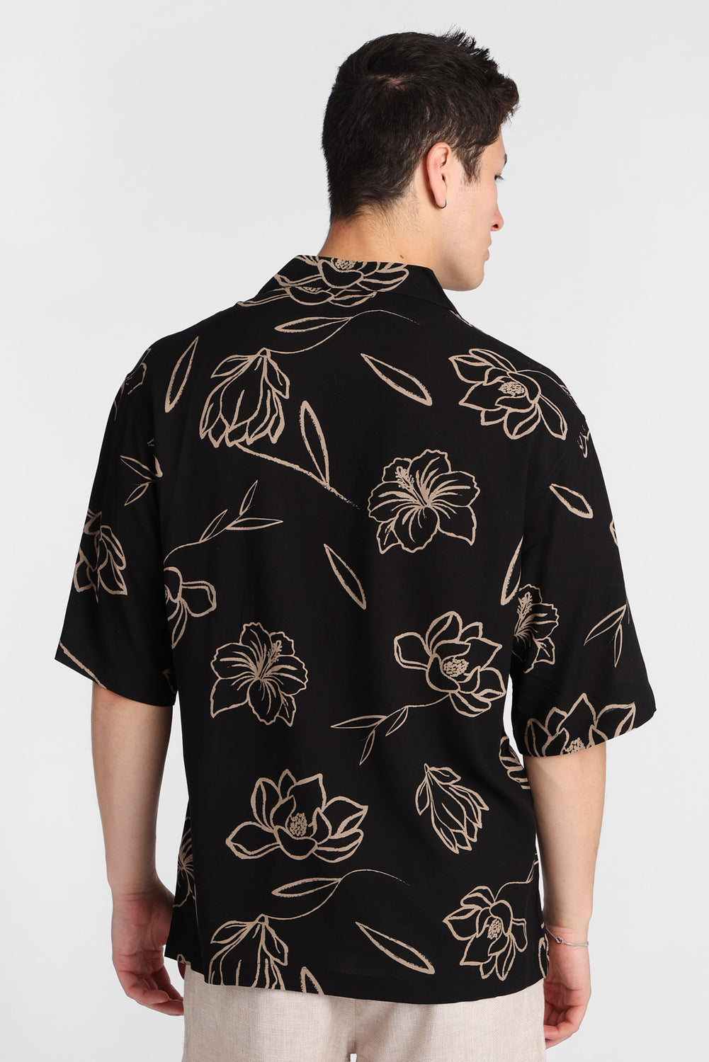 Chemise boutonnée à imprimé floral Chemise boutonnée à imprimé floral