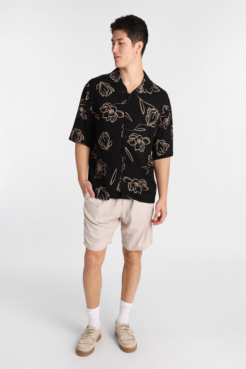 Chemise boutonnée à imprimé floral Chemise boutonnée à imprimé floral