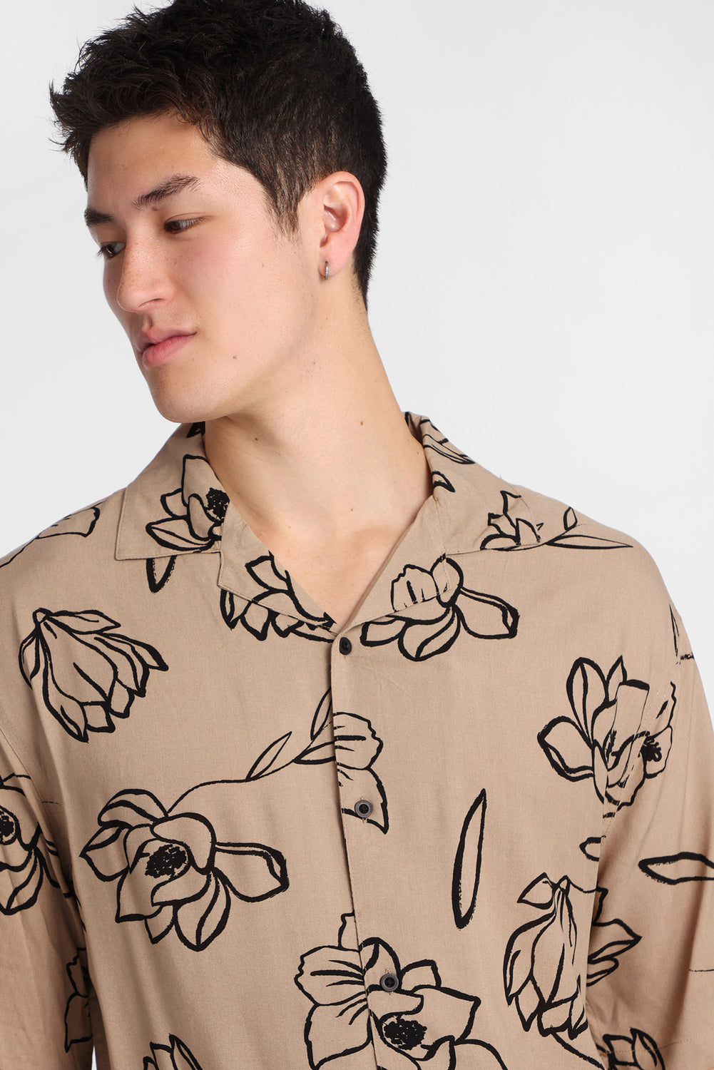 Chemise boutonnée à imprimé floral Chemise boutonnée à imprimé floral