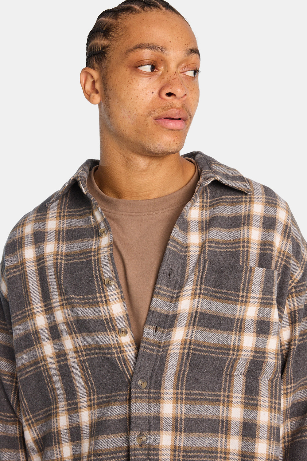 Chemise décontractée à carreaux boutonnée Chemise décontractée à carreaux boutonnée