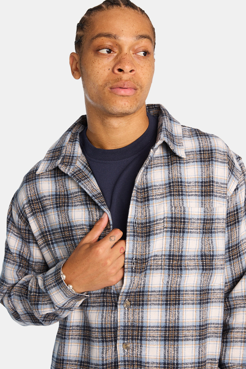 Chemise décontractée à carreaux boutonnée Chemise décontractée à carreaux boutonnée