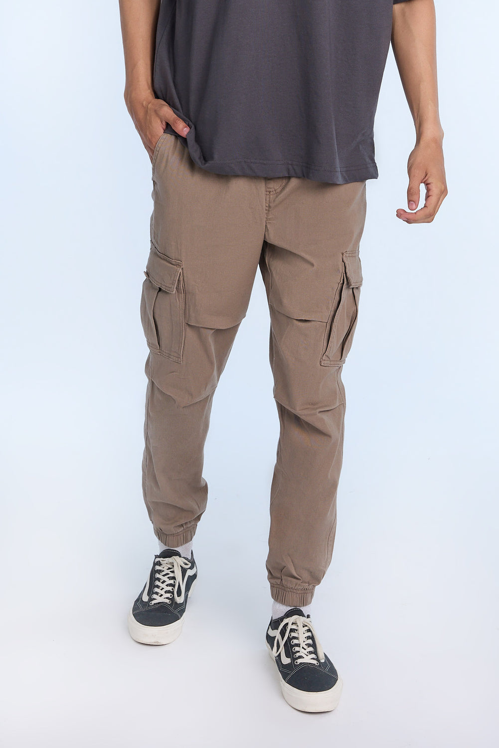 Mens Relaxed Cargo Jogger Mens Relaxed Cargo Jogger