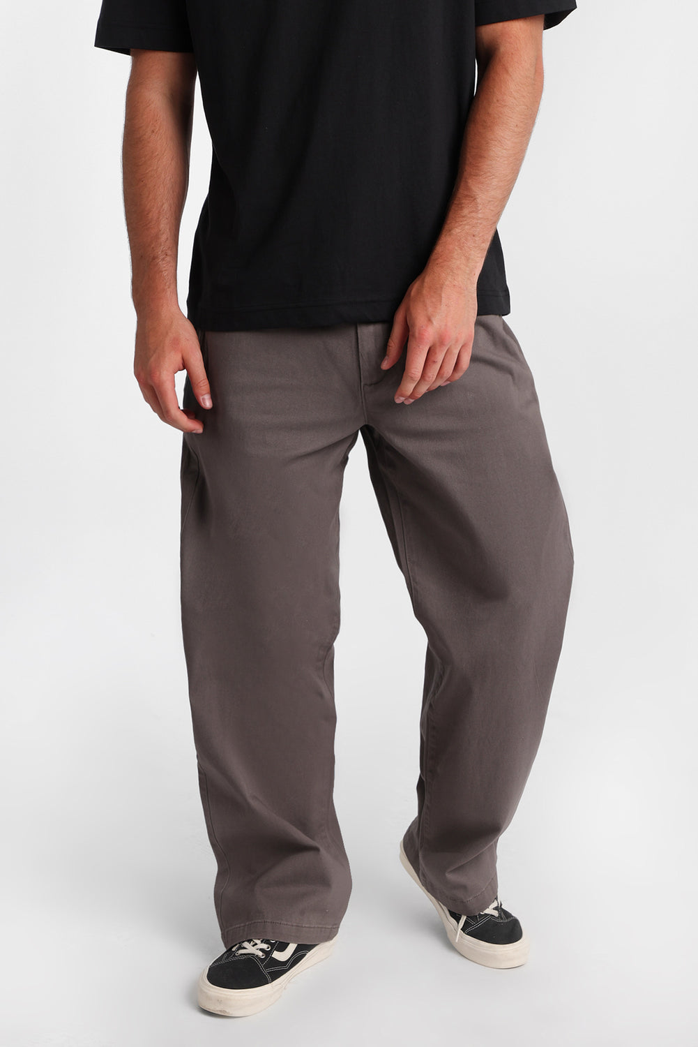 Pantalon ample en sergé Pantalon ample en sergé