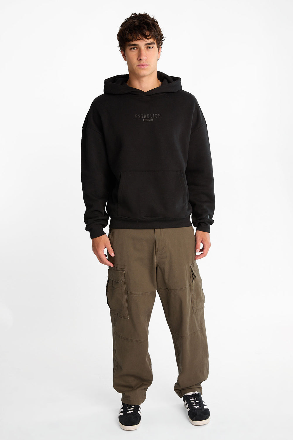 Pantalon cargo ample de skateur en sergé Pantalon cargo ample de skateur en sergé