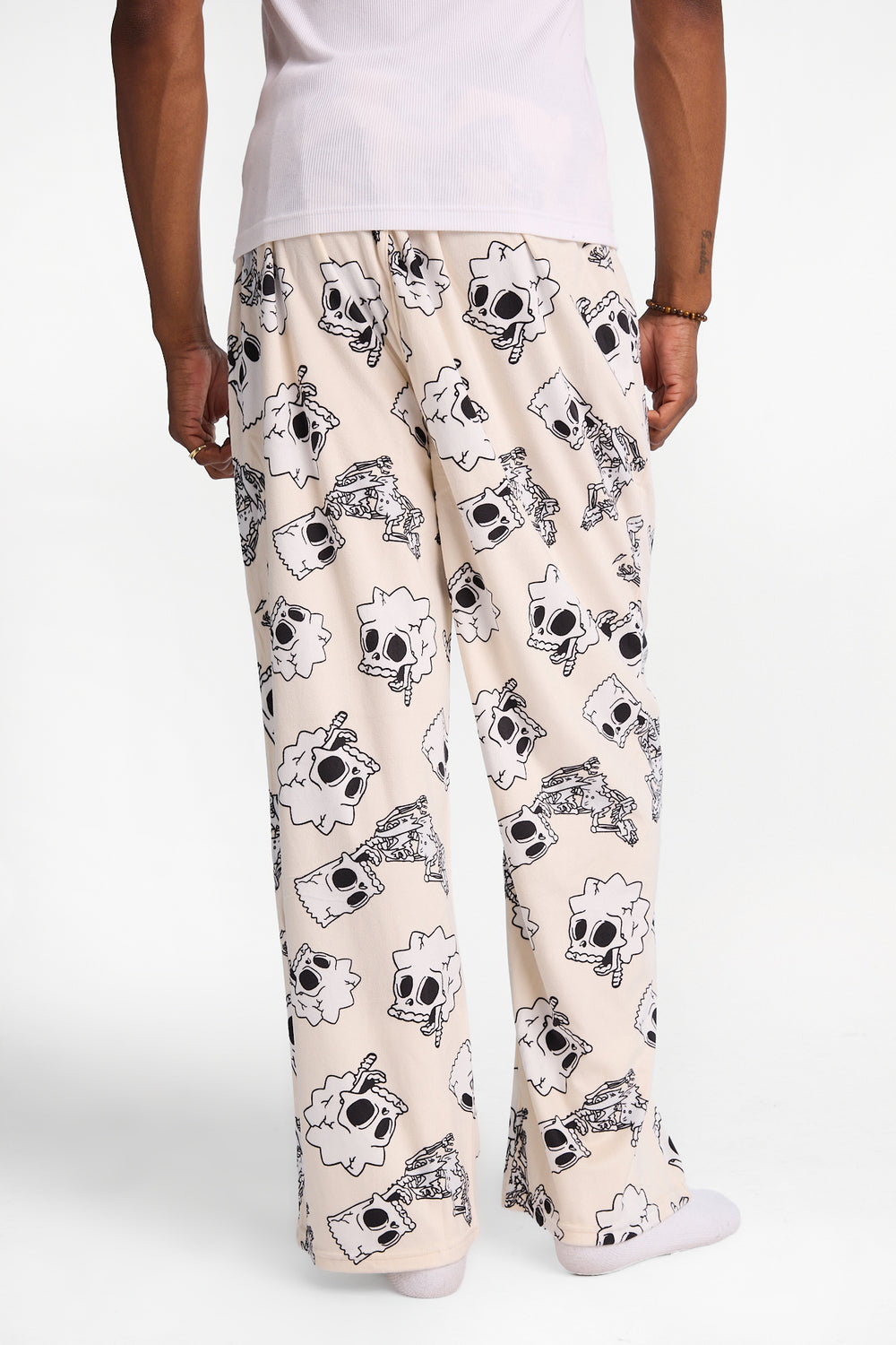 Pantalon pyjama en molleton soyeux imprimé squelettes The Simpsons Pantalon pyjama en molleton soyeux imprimé squelettes The Simpsons
