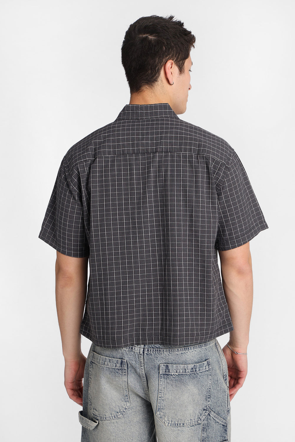 Cropped Plaid Short Sleeve Button-Up Shirt Cropped Plaid Short Sleeve Button-Up Shirt