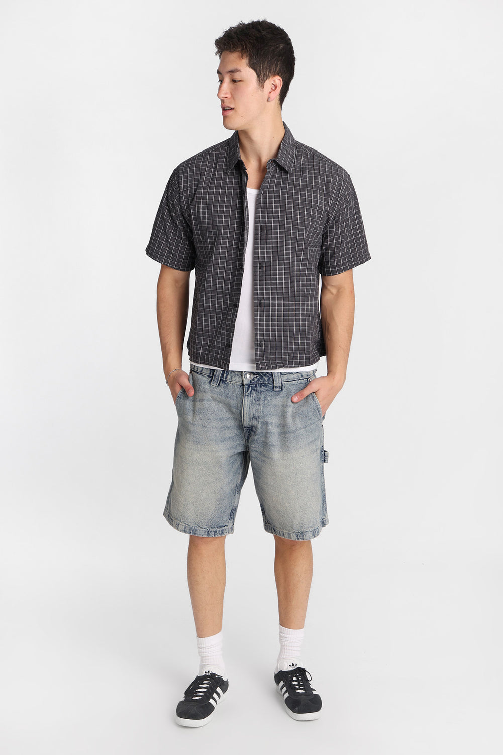 Cropped Plaid Short Sleeve Button-Up Shirt Cropped Plaid Short Sleeve Button-Up Shirt