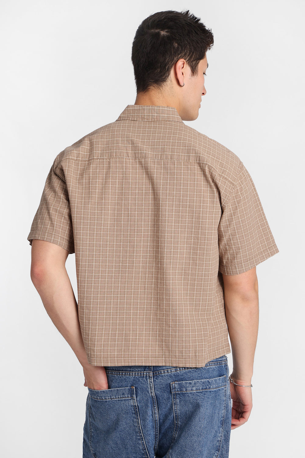 Cropped Plaid Short Sleeve Button-Up Shirt Cropped Plaid Short Sleeve Button-Up Shirt