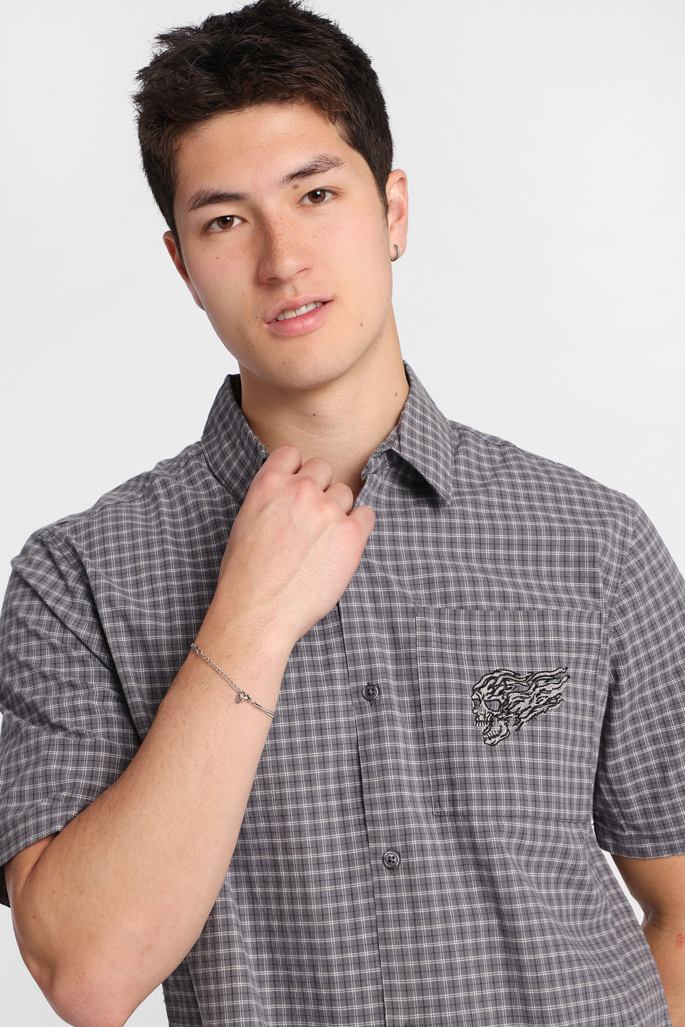 Chemise à carreaux brodé crâne Chemise à carreaux brodé crâne