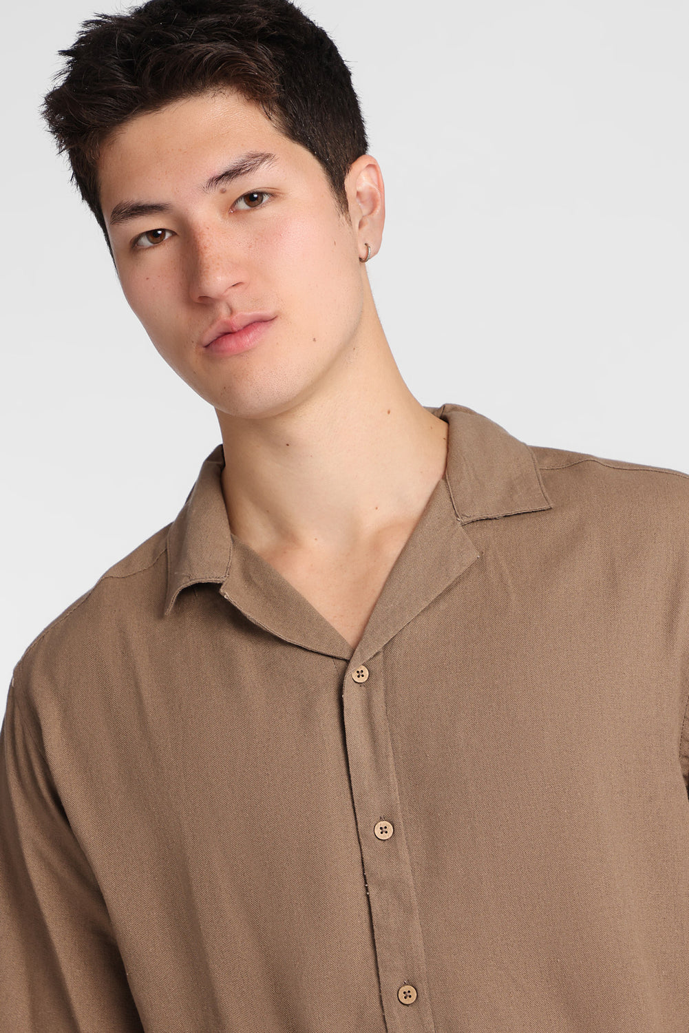 Chemise boutonnée en mélange de lin Chemise boutonnée en mélange de lin