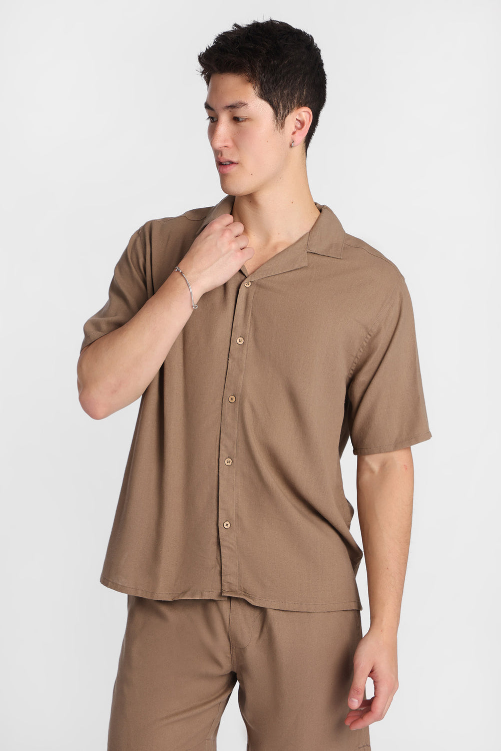 Chemise boutonnée en mélange de lin Chemise boutonnée en mélange de lin