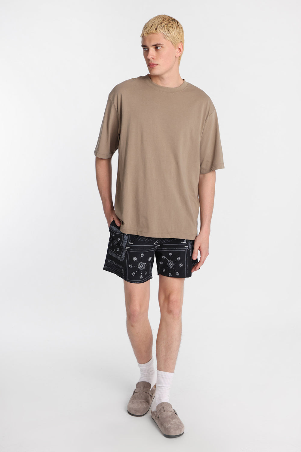 Short de bain à imprimé bandana 5,5 po Short de bain à imprimé bandana 5,5 po