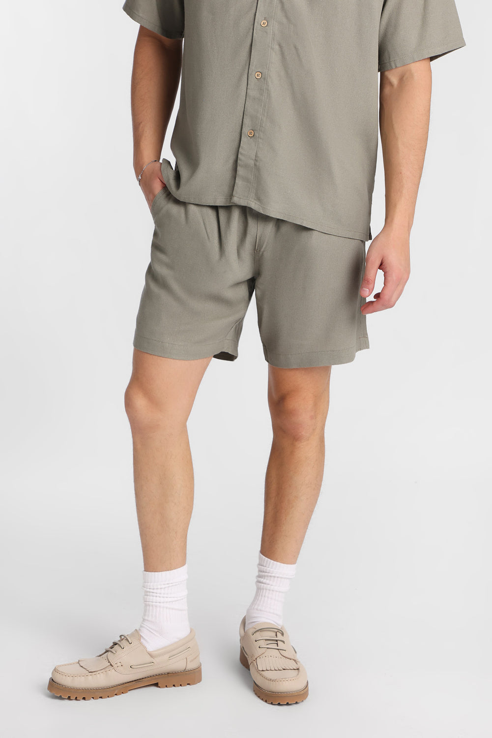 Short en mélange de lin 7 po Short en mélange de lin 7 po