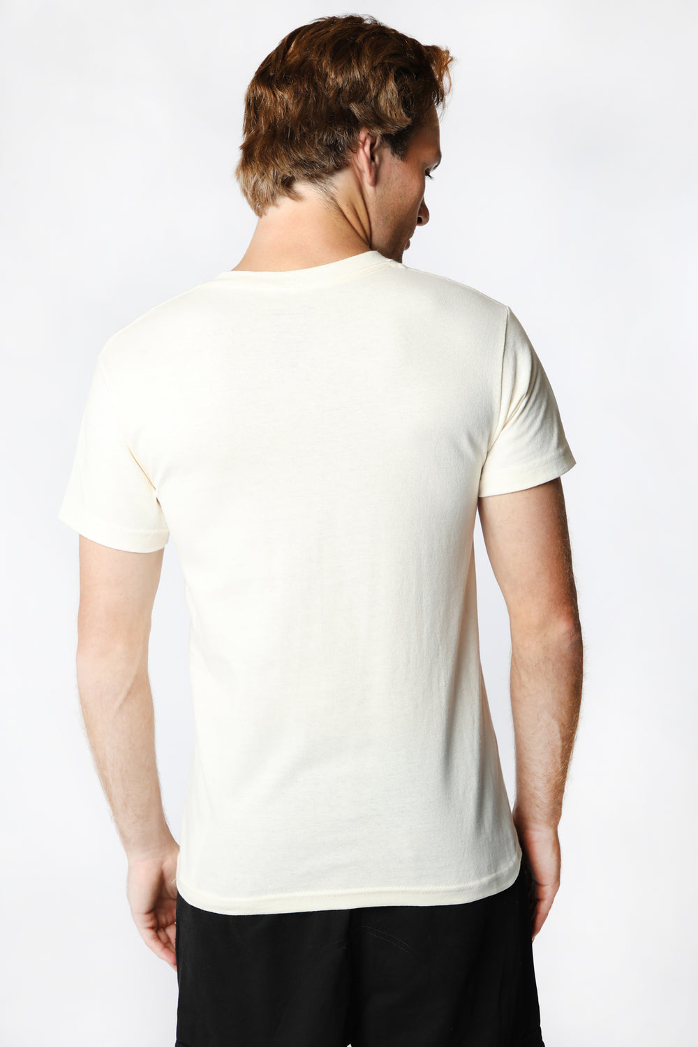 T-Shirt Essence Primitive T-Shirt Essence Primitive