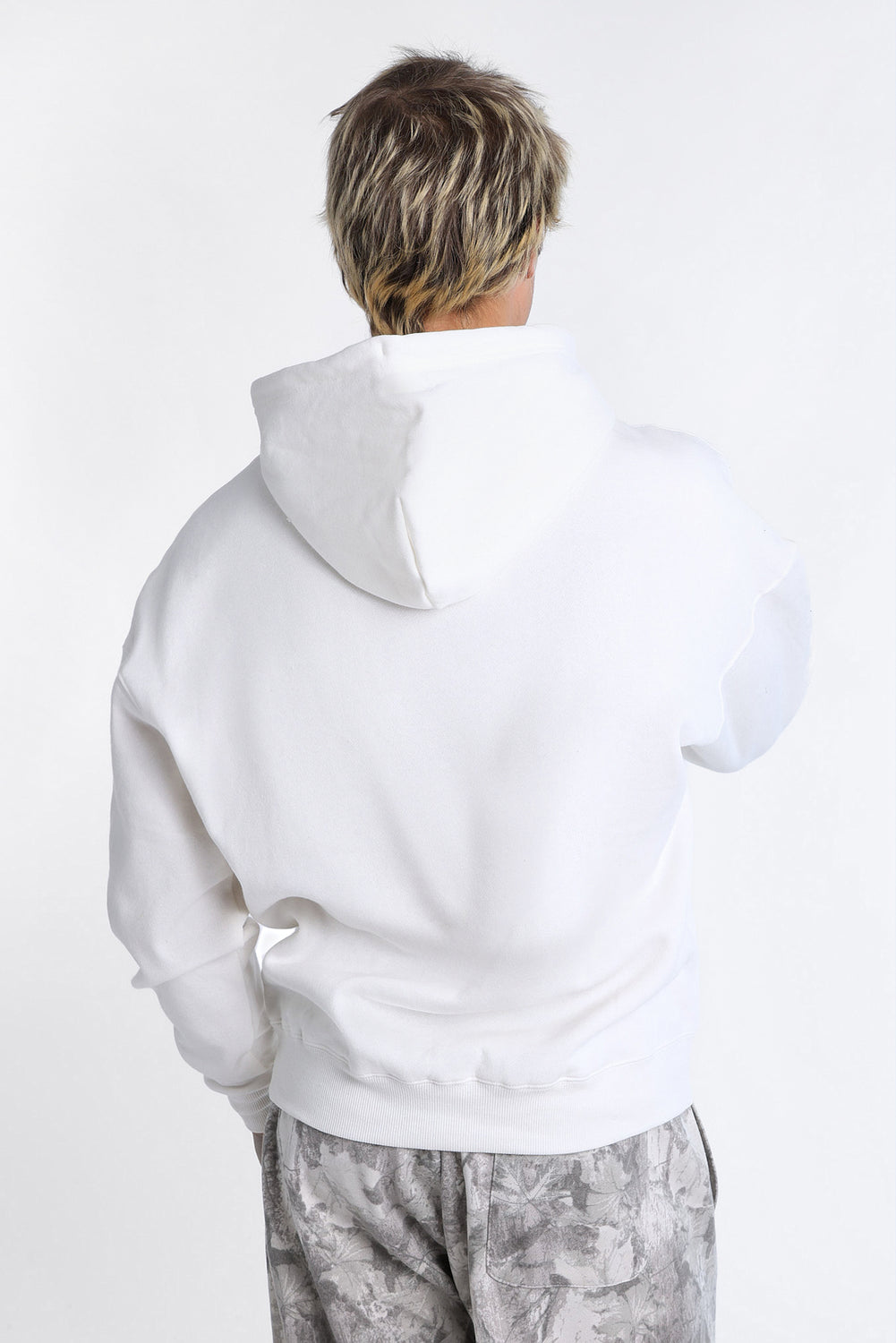 Zoo York Embroidered Contrast Hoodie Zoo York Embroidered Contrast Hoodie