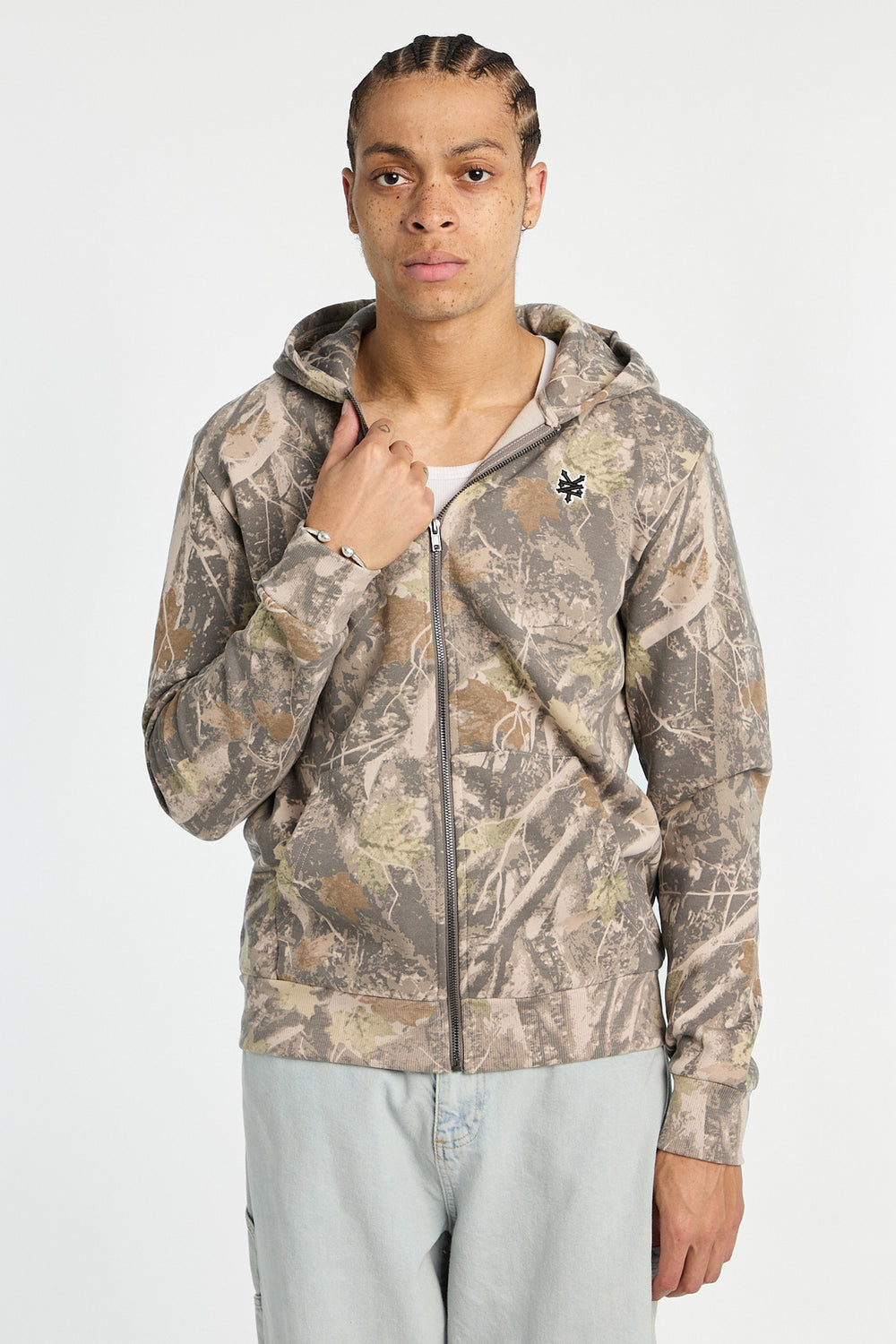 Zoo York Mens Tree Camo Zip-Up Hoodie Zoo York Mens Tree Camo Zip-Up Hoodie