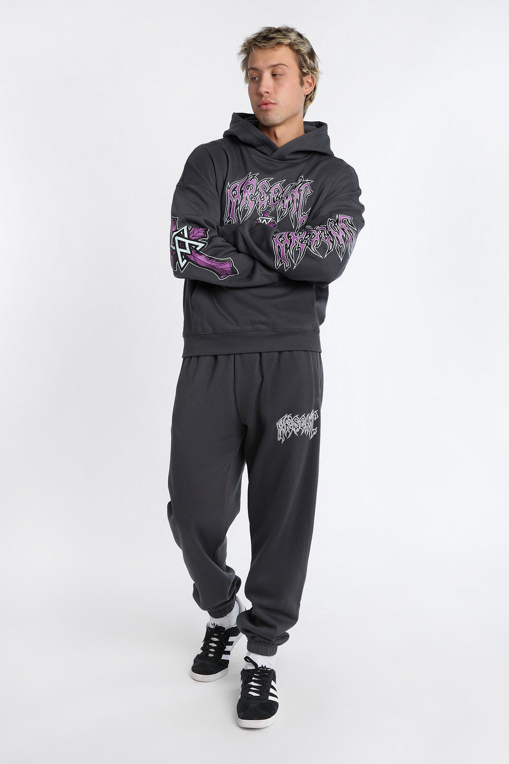 Haut à capuchon imprimé contraste le faucheur Arsenic Haut à capuchon imprimé contraste le faucheur Arsenic